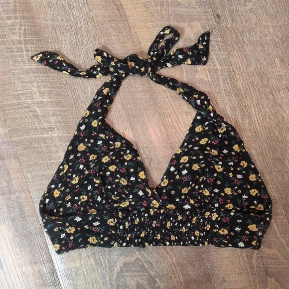 Urban Outfitters Floral Crop Top - Picture 4 of 6